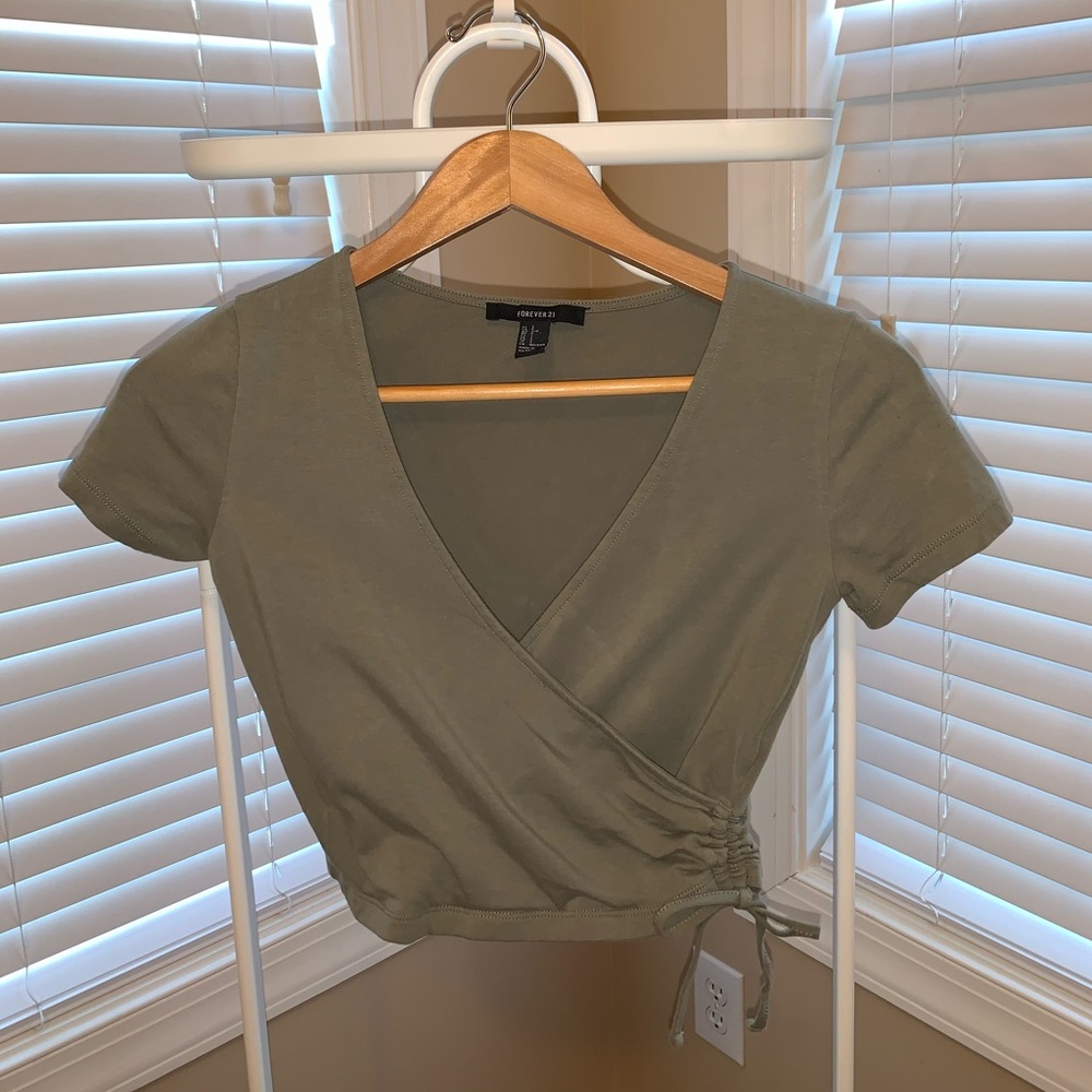 Forever21 Cropped wrap top